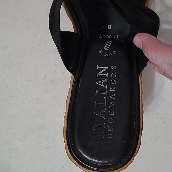 Italian Shoemakers Black Women's Wedge Sandals size 8 - Picture 7 of 11